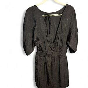 🖤 VICI Black Backless Dress